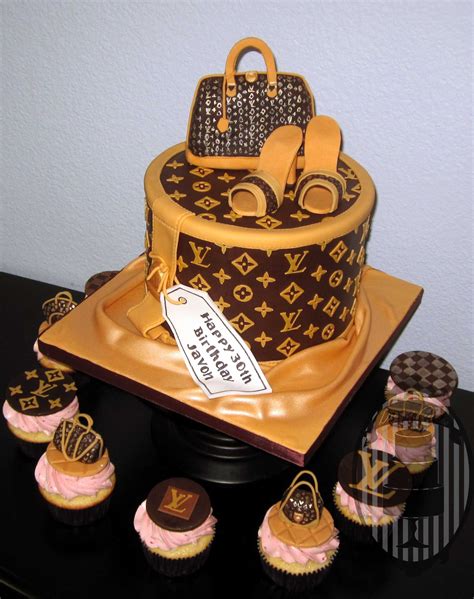 edible louis vuitton bag|louis vuitton birthday cakes.